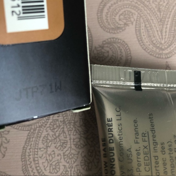 Urban Decay | eyeshadow primer potion | caffeine - Picture 3 of 4